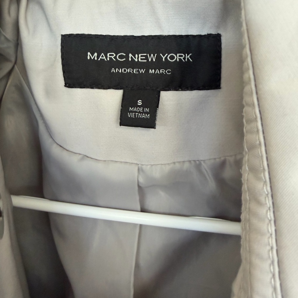 Marc New York Light Gray / Tan Double-Breasted Classic Minimalist Trench Coat - Picture 14 of 16